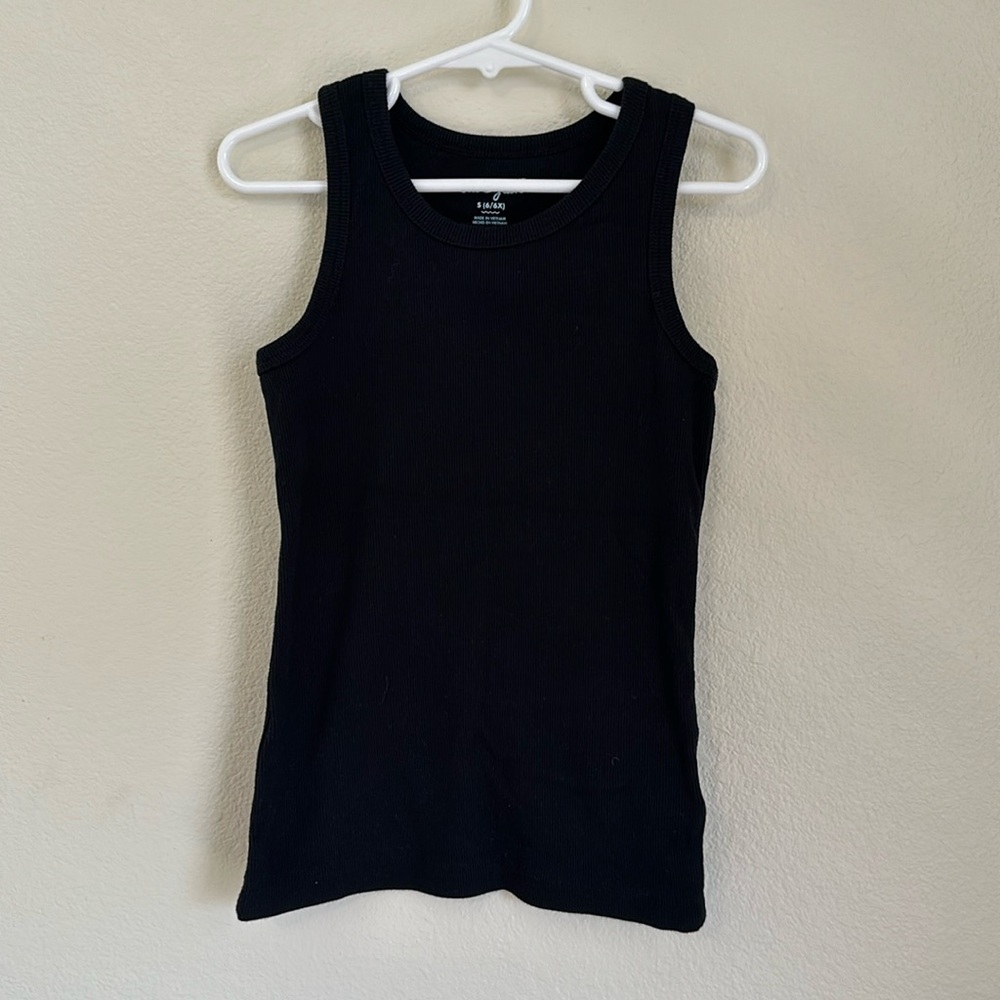 🌸Cat & Jack Ribbed Racerback Tee🌸